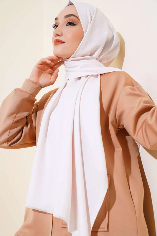 Hijab in tulle beige sabbia di cotone