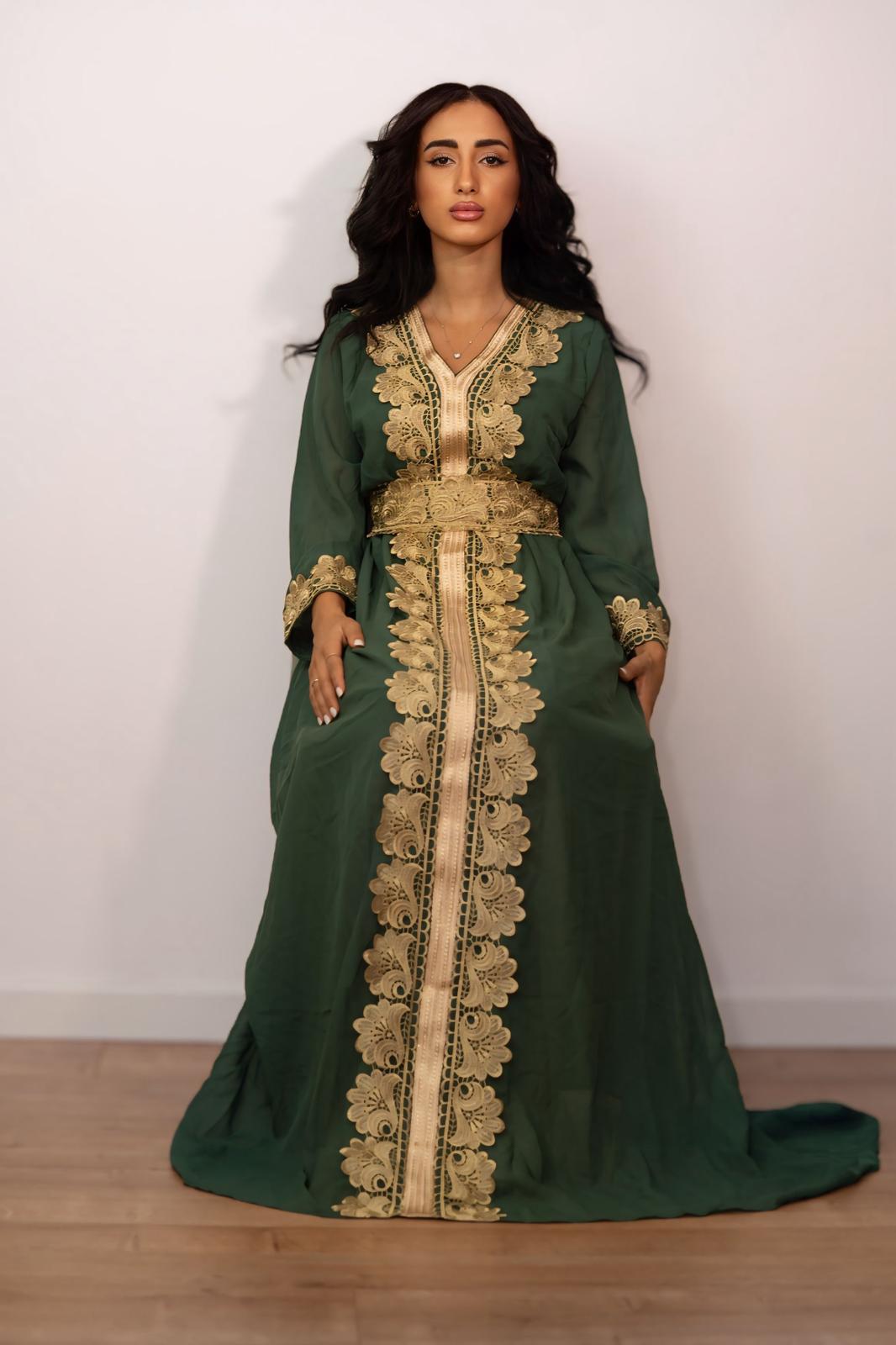Caftan -Verde con ricami oro