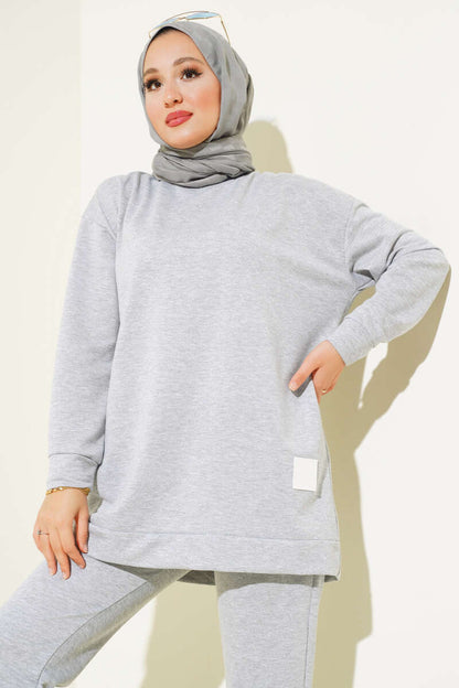 Set a due pezzi con base con dettaglio emblema- grigia